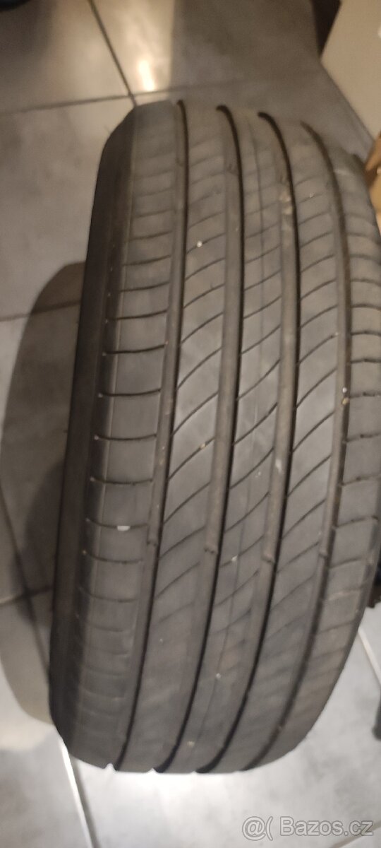 Michelin 205/55 R17 - 3