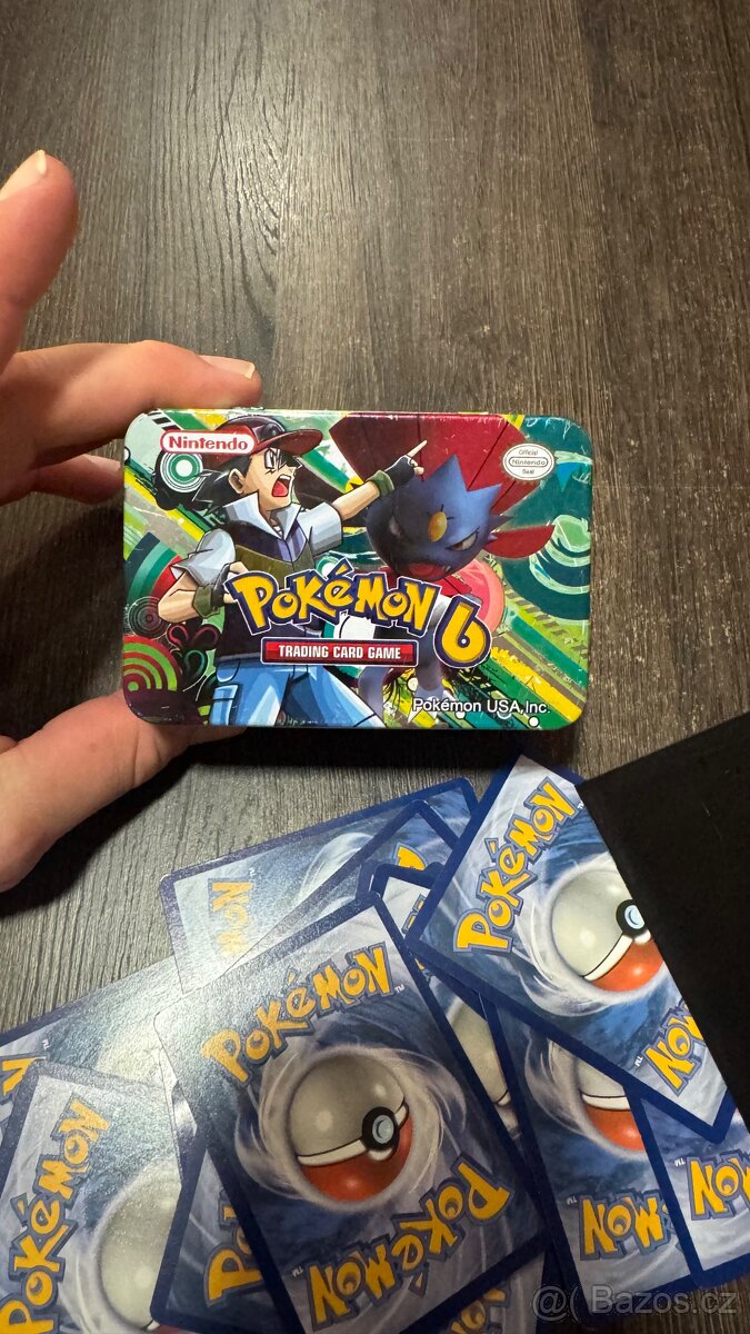 Kovová krabička a karty Pokémon - 3