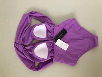 CELKOVÉ PLAVKY ZN. TRENDYOL - NOVÉ - VEL. 40 - 3