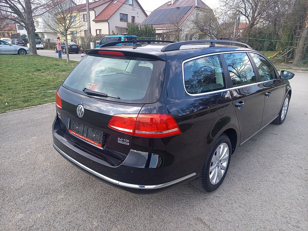 Volkswagen Passat, 2.0TDi-digiklima,navi,serviska - 3