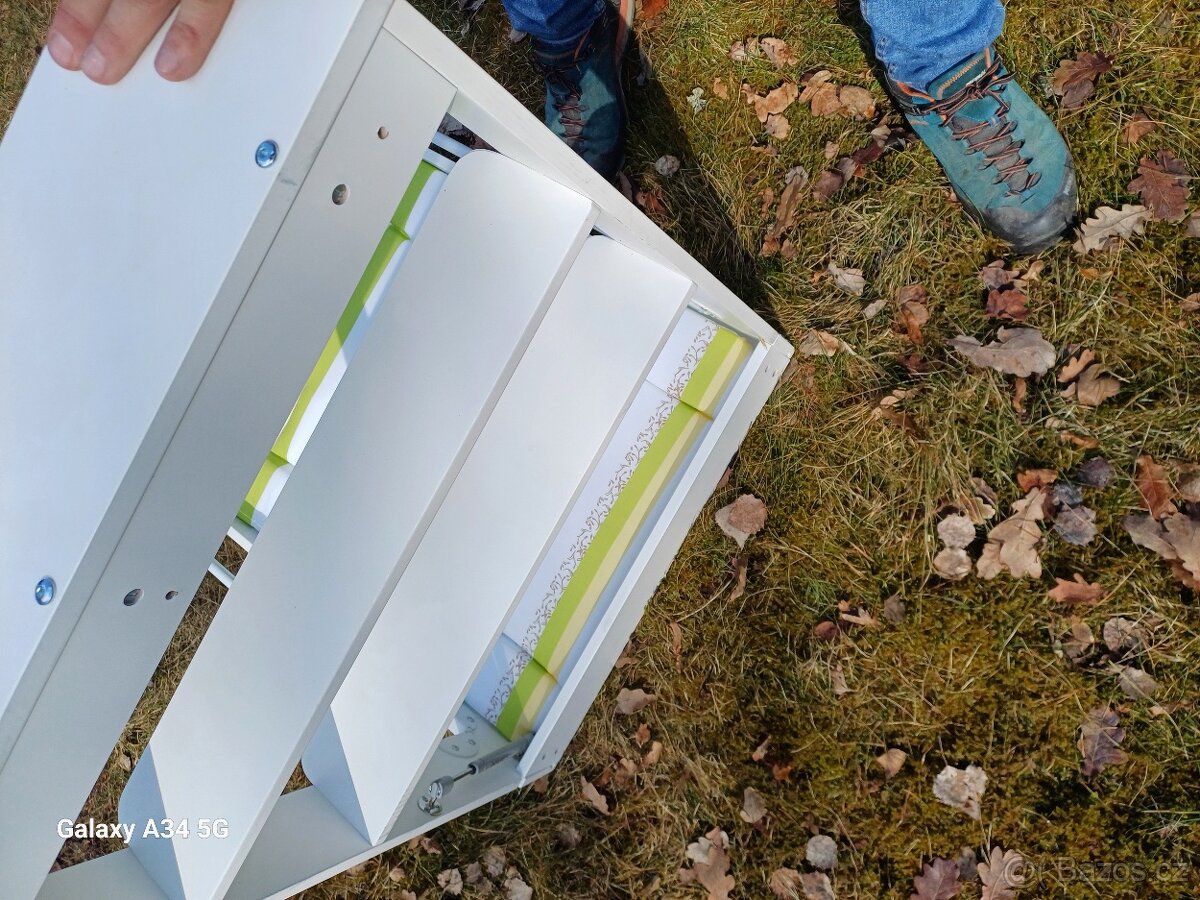 Závěsný přebalovací pult Roba včetně matrace - 3