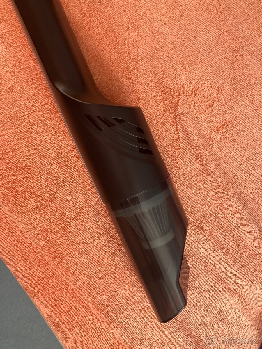 Vysavač do auta - 3