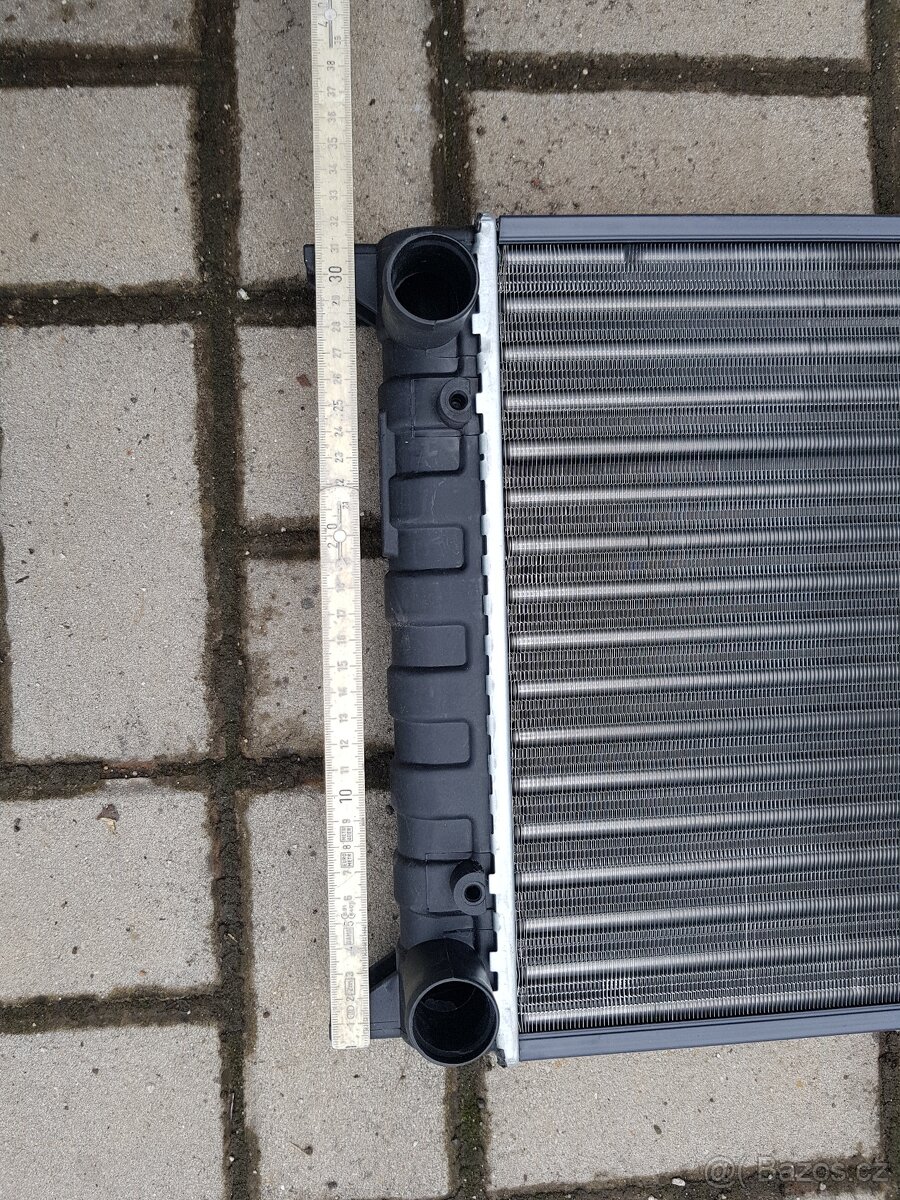 Prodám velký chladič na Golf MK1 - nový - 3
