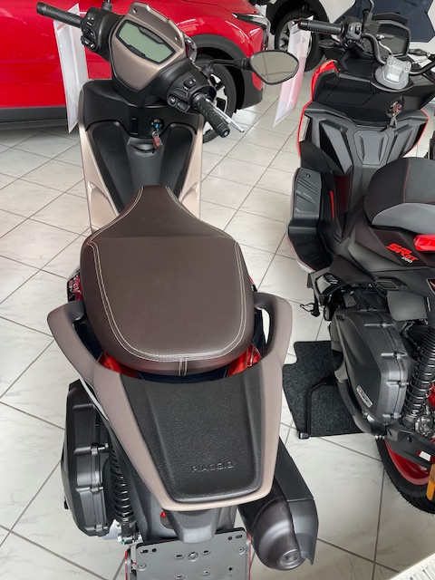 Piaggio Medley 125 - 3