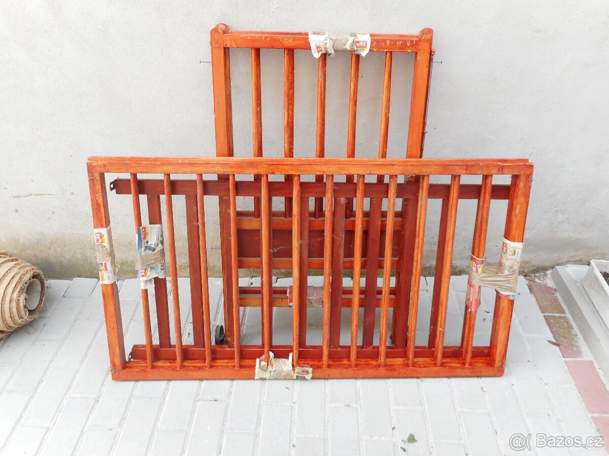 Dětská dřevěná postýlka - 3