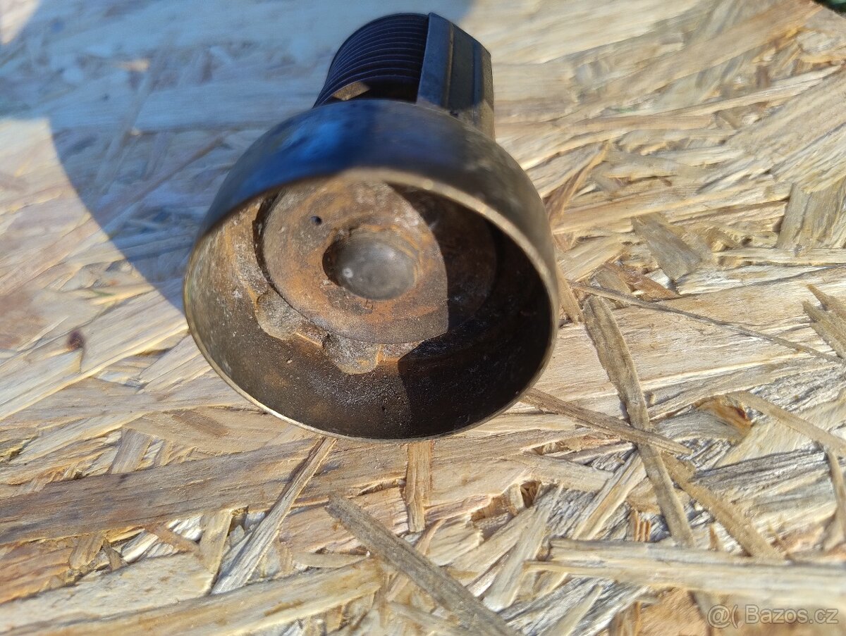 Škoda 1000MB termostat - 3