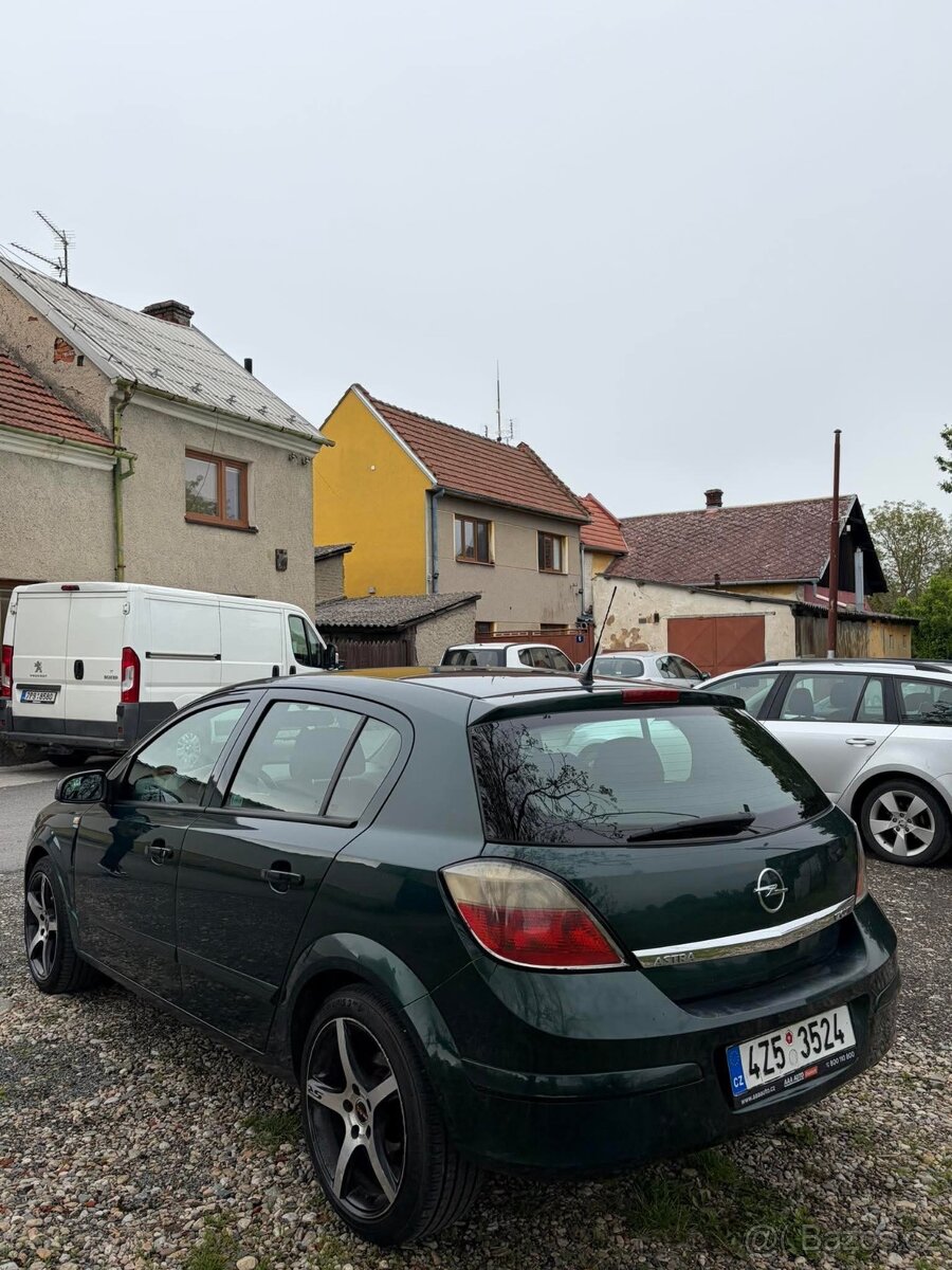 Opel Astra 1.7 nafta - 3