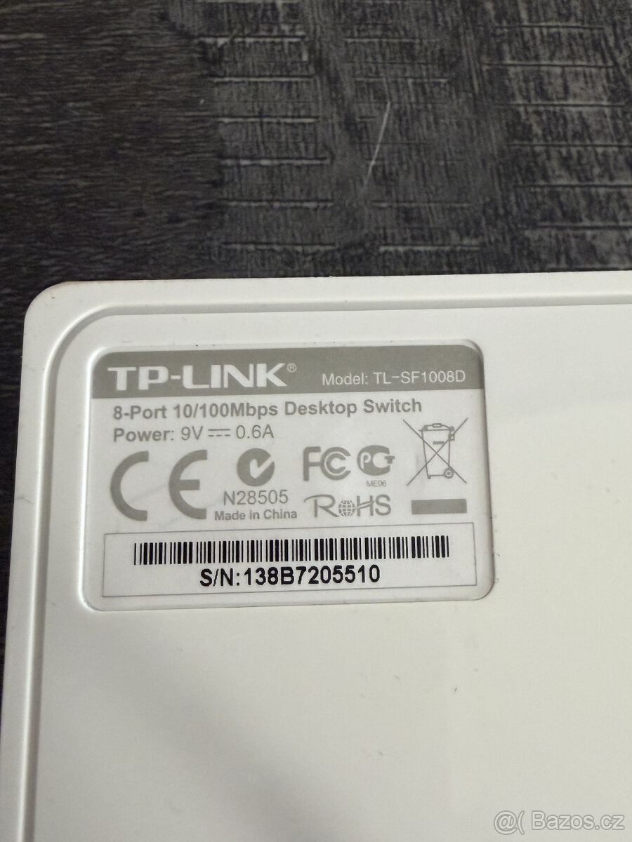 Switch TP-Link TL-SF1008D - 3