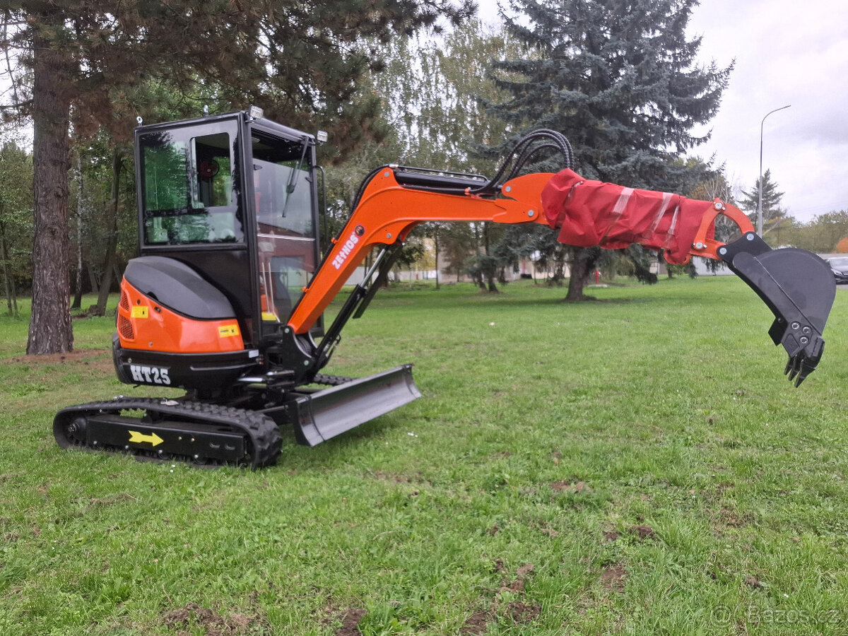 Bagr Zethos 2500 mimoos - 3