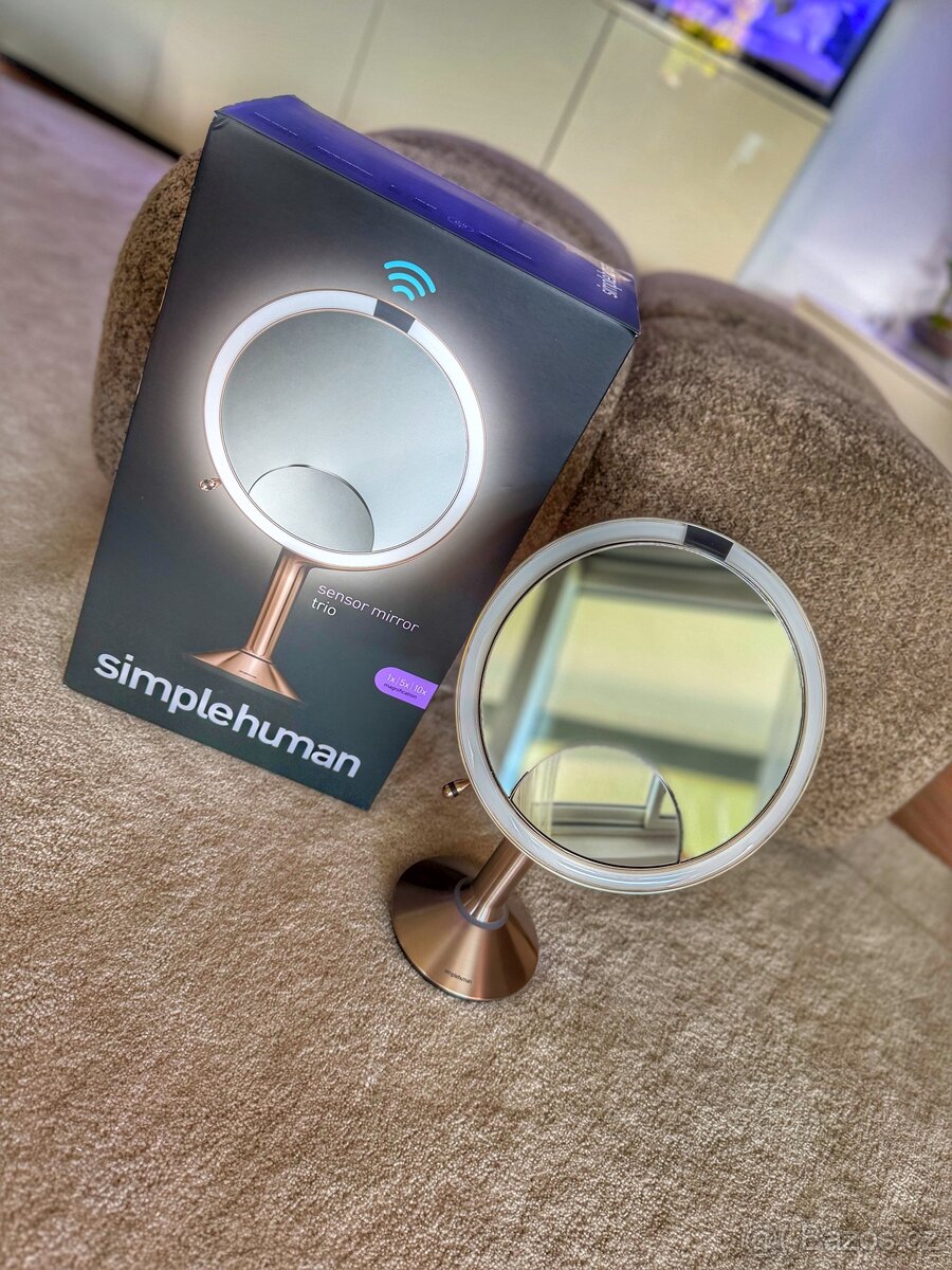 Luxusní, kosmetické zrcadlo s led SIMPLEHUMAN - 3