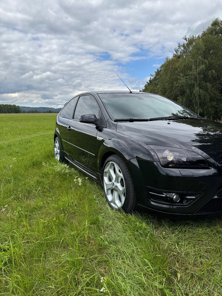 Ford Focus ST 2.5 Turbo 225 | Recaro - 3