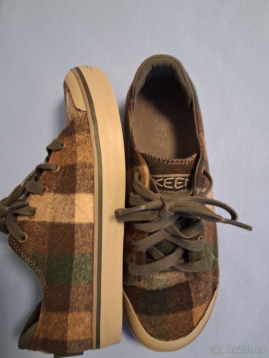 Plátěnky KEEN vel 40 - 3