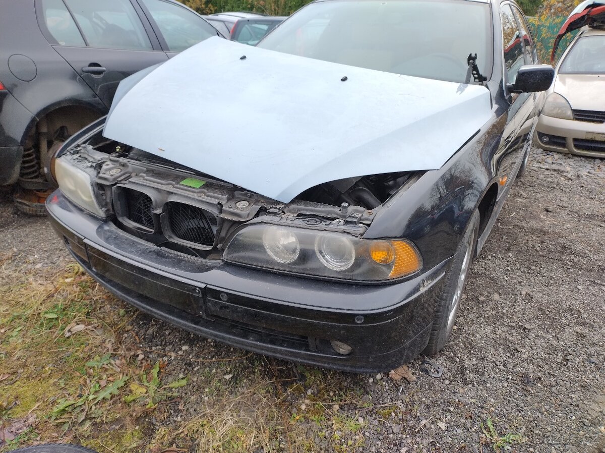 BMW E39 525i 2001 141kW - TOP VYBAVA, DILY - 3