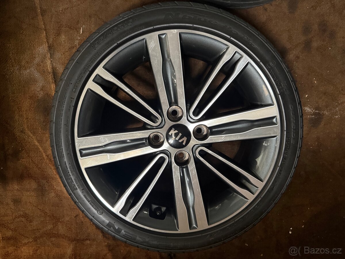 Kia alu kola 4x100 r16 195/45 - 3