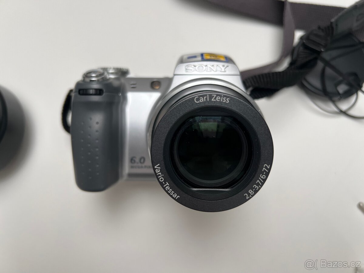 Fotak Sony CyberShot DSC H2 v top stavu - 3