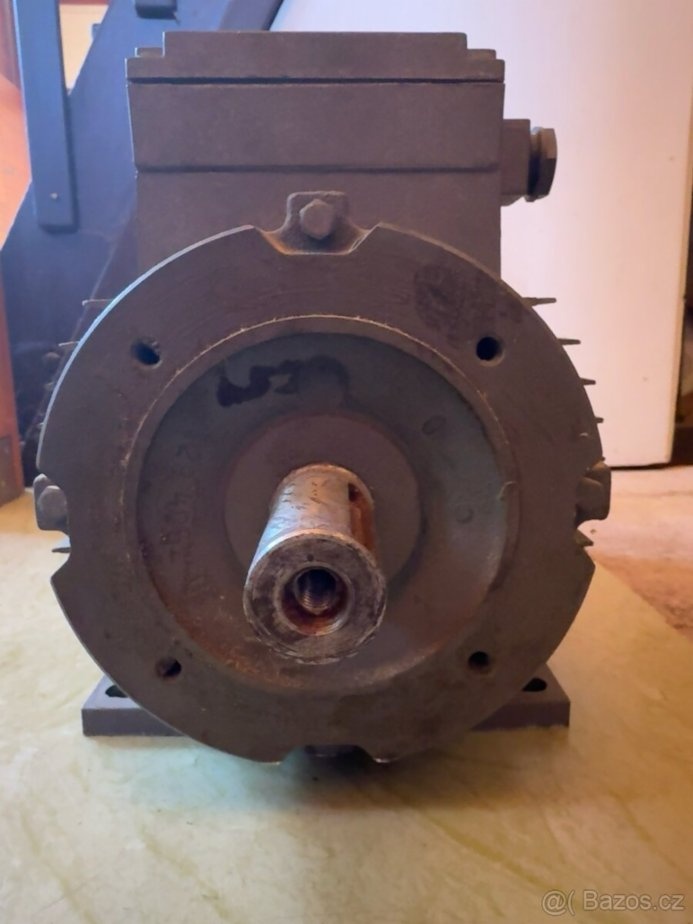 průmyslový elektromotor AS. MOT. 4AP100L-4A - 3