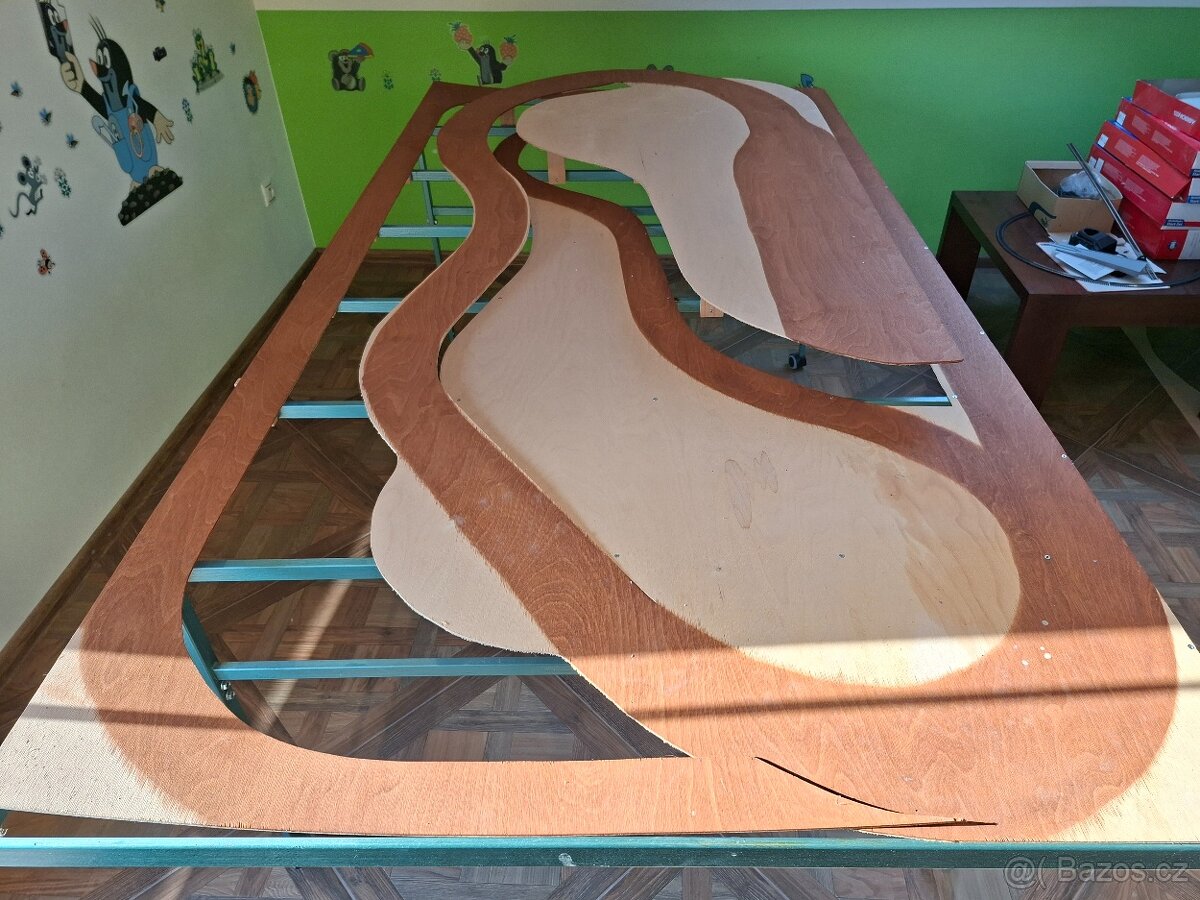 Panel kolejiště pro HO i TT - 3