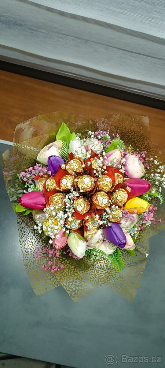 Kytice Ferrero rocher - 3