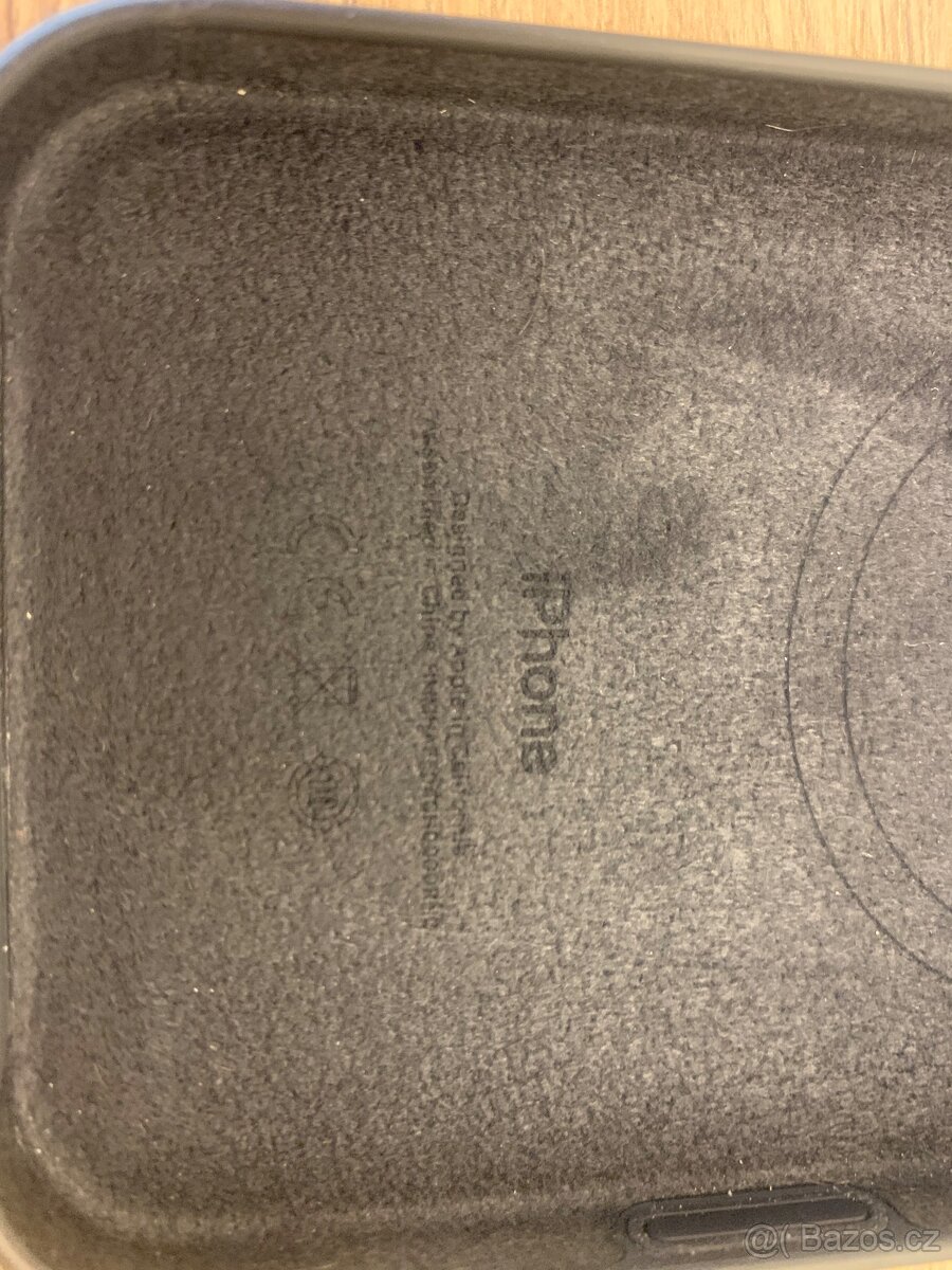 Apple iPhone 16 pro max silikonové pouzdro černé - 3