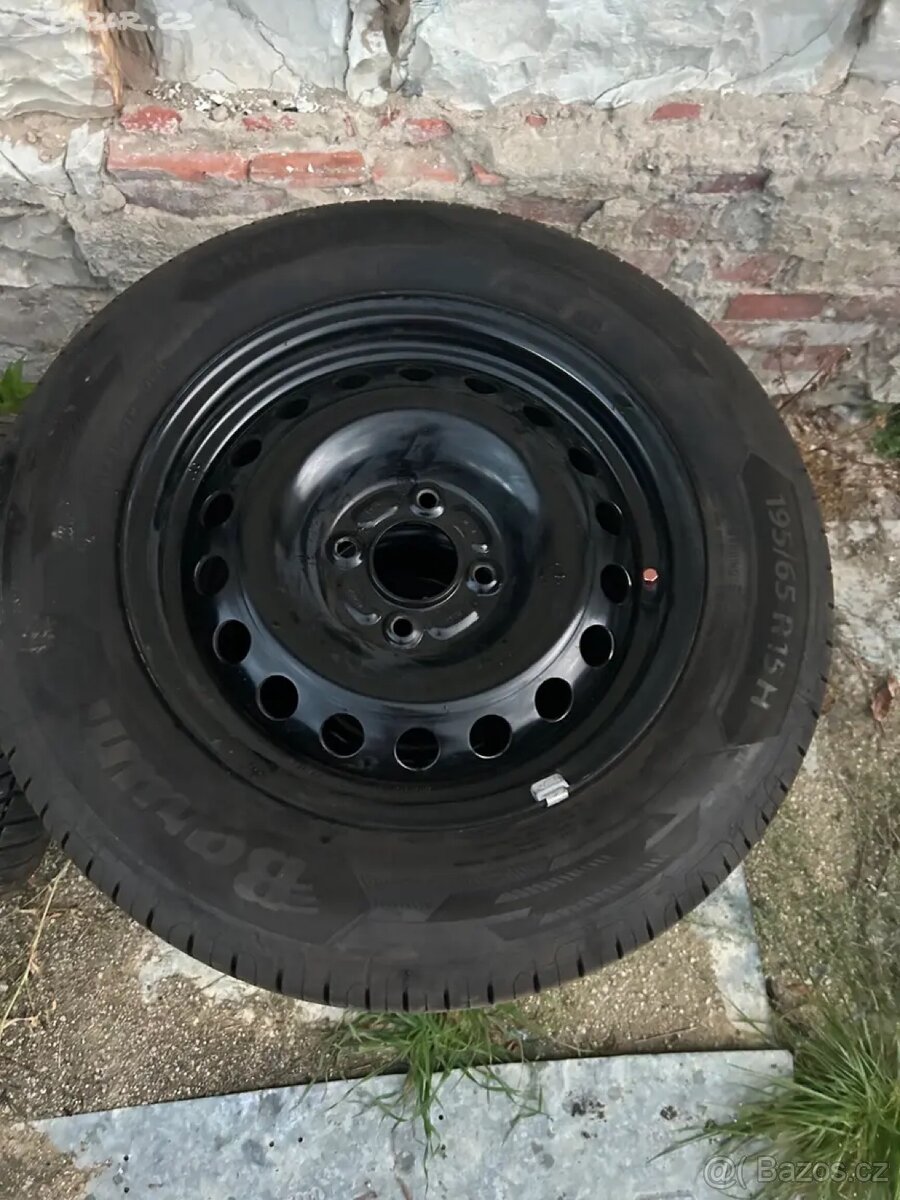 195/65 R15 Barum Bravuris 5 letní sada dot 25 - 3