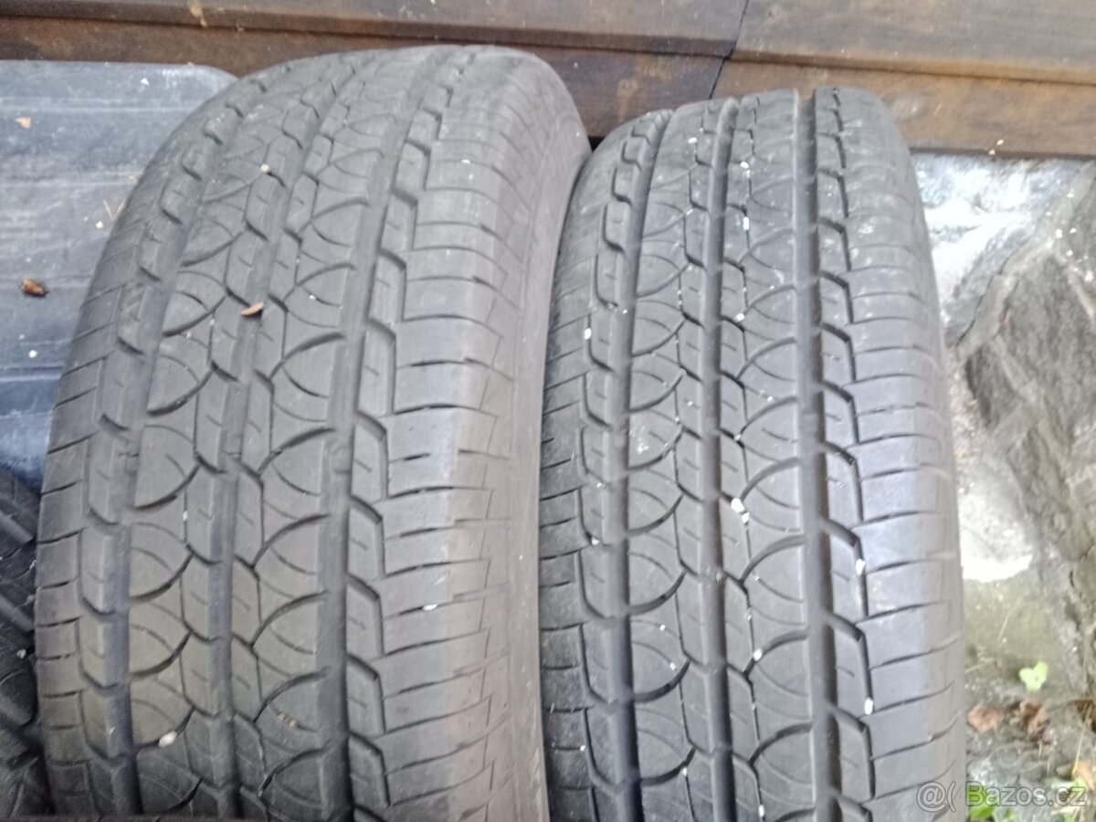 Barum vanis 2 205 65 r15c - 3