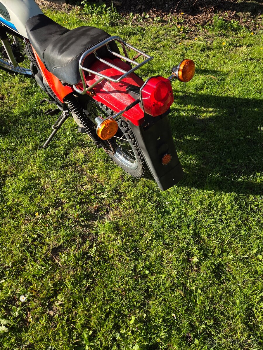 Suzuki TS 125 1980 - 3