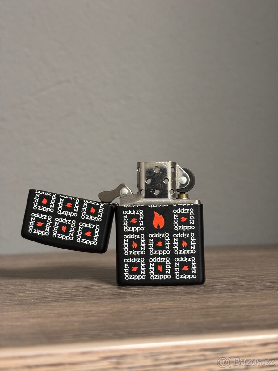 Zippo zapalovač - 3