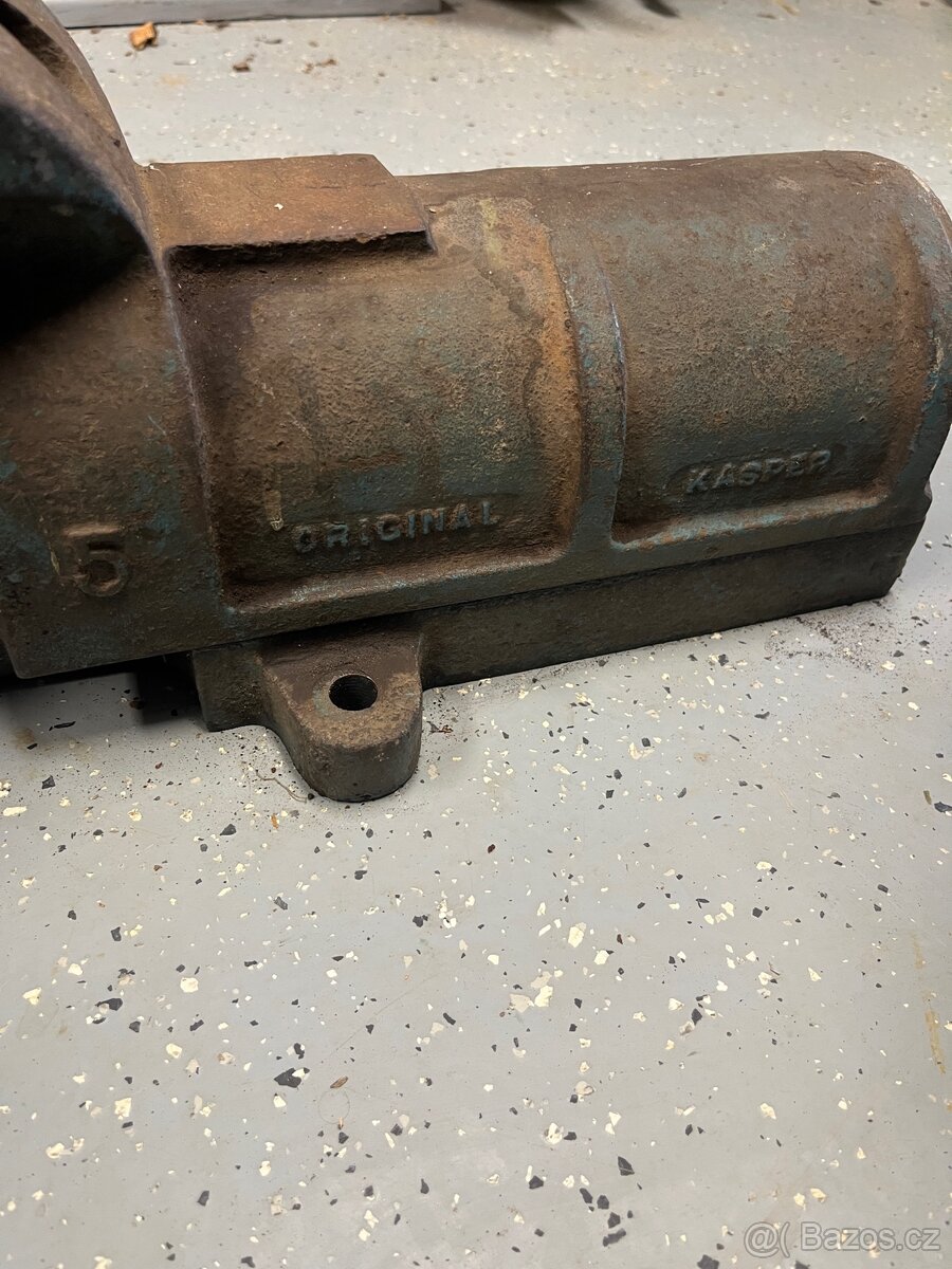 Dílenský svěrák Kasper 150 - 3