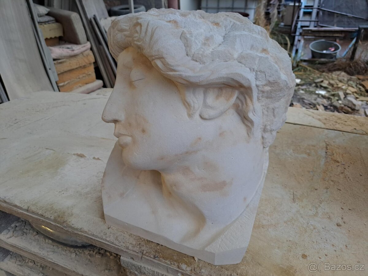 Busta z přírodního pískovce - 3