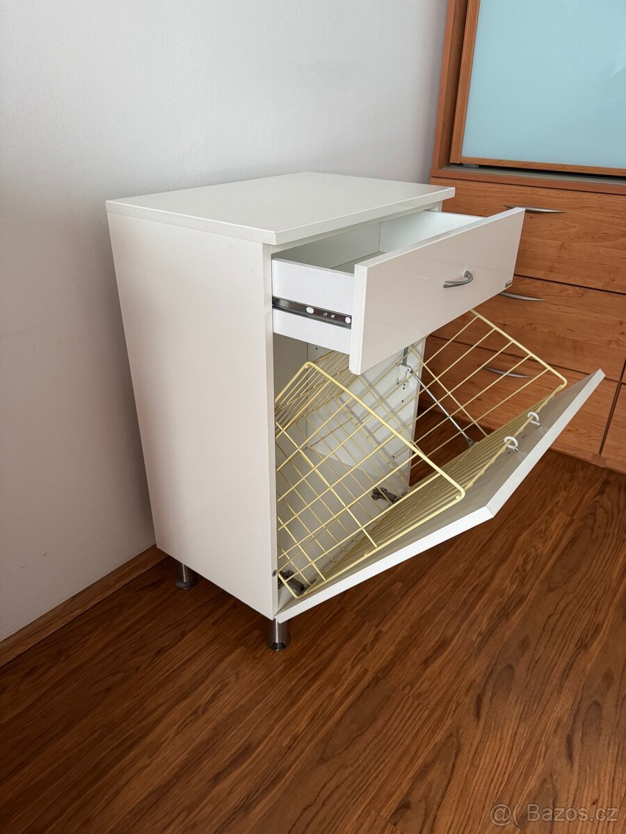 Koupelnová skřínka Keramia s košem na prádlo - 3