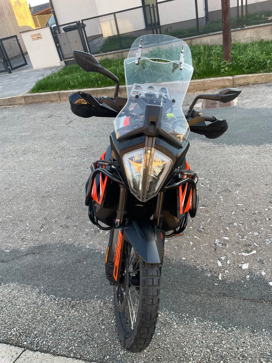 Ktm adventure 890 - 3