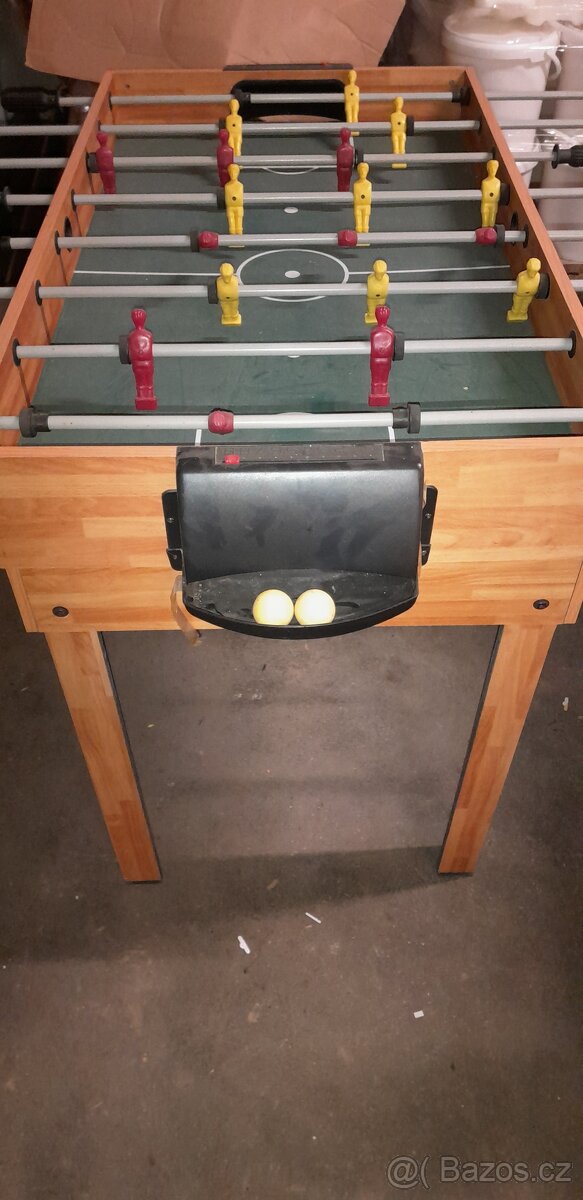 Kulečník, stolní fotbal - 3