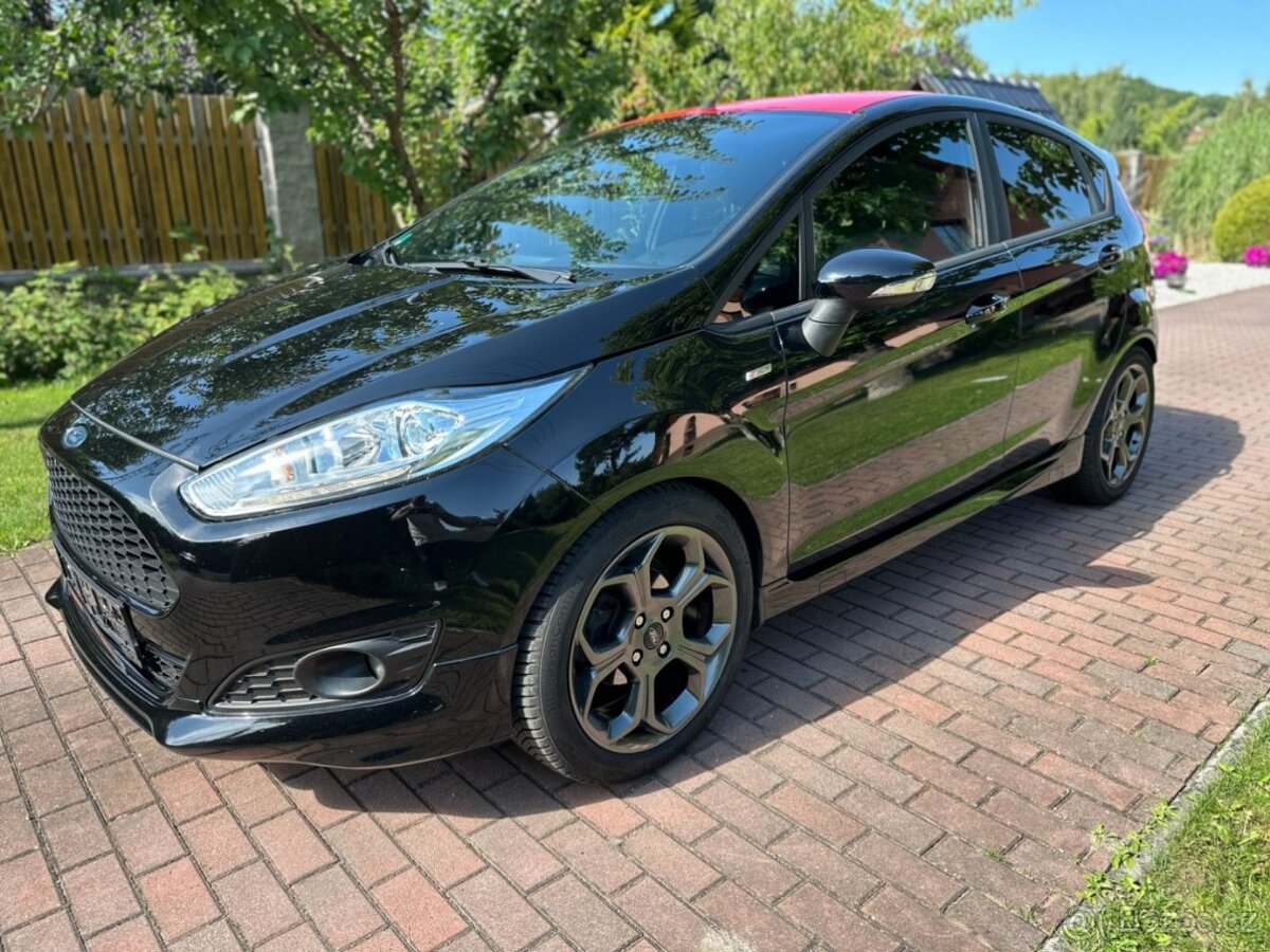 Prodám Ford Fiesta ST-line 1.0EcoBoost 92lw - 3