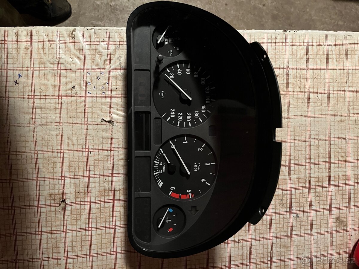 Budíky e39, e46, e34, e87 - 3