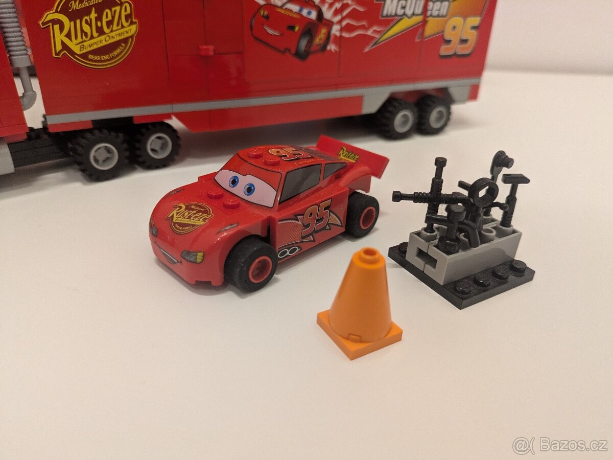 Lego McQueen 8486 Mack's Team Truck - 3