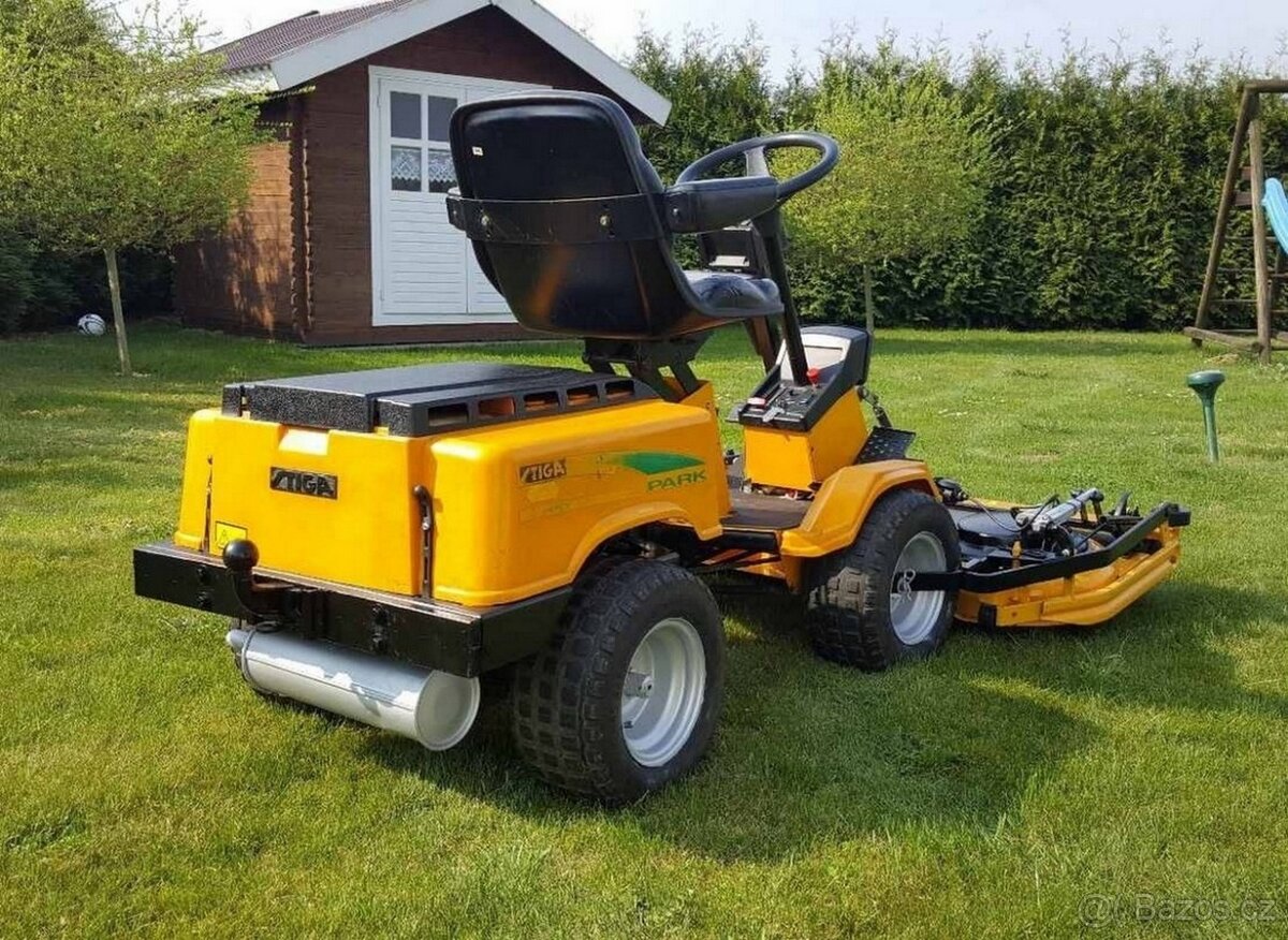 Stiga Park Pro, hydrostatický, 18 koní, 2válcový - 3