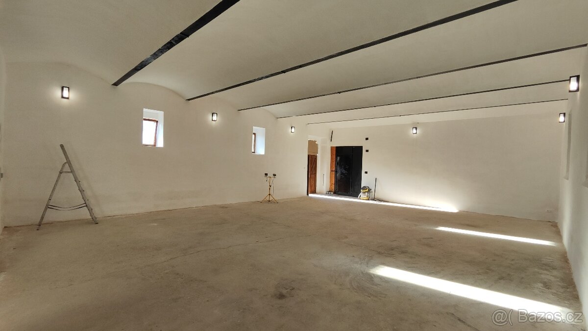 Sklad / dílna / prostor k pronájmu v Lobkovicích - 3