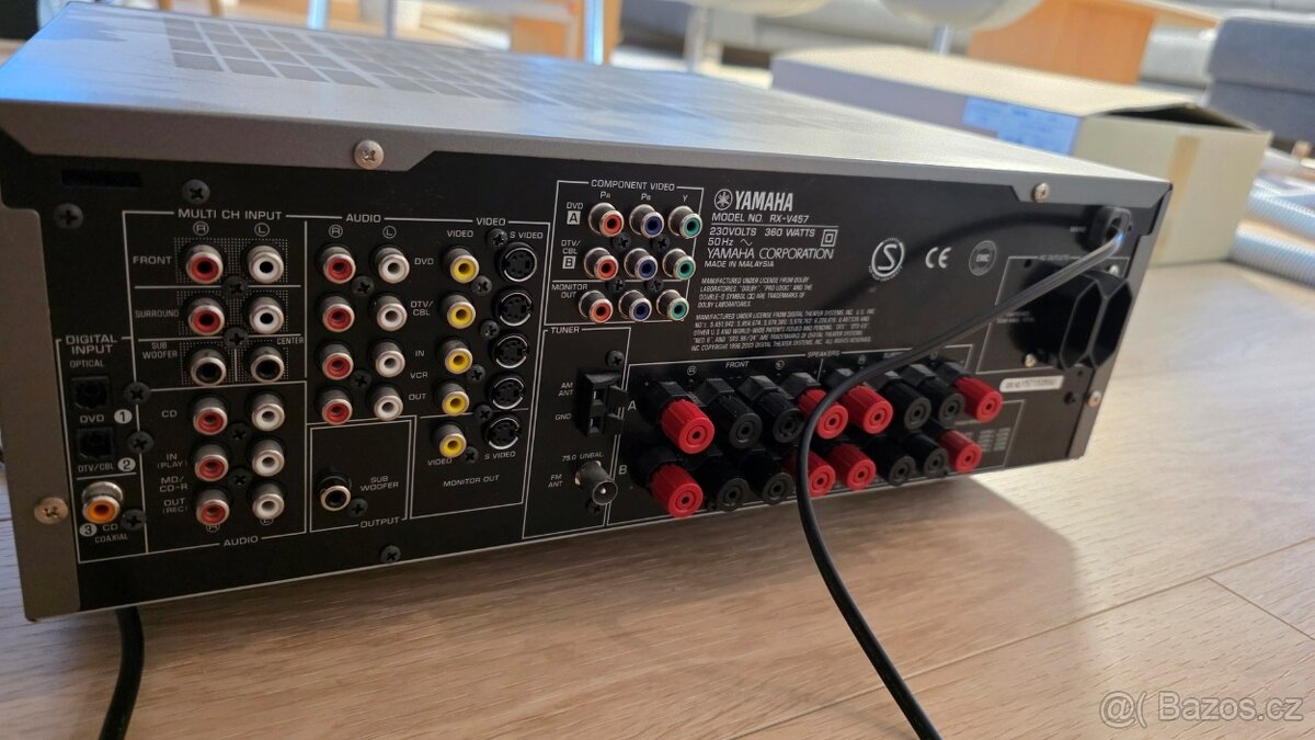 Yamaha RX-V457 – AV receiver / zesilovač, včetně DO - 3