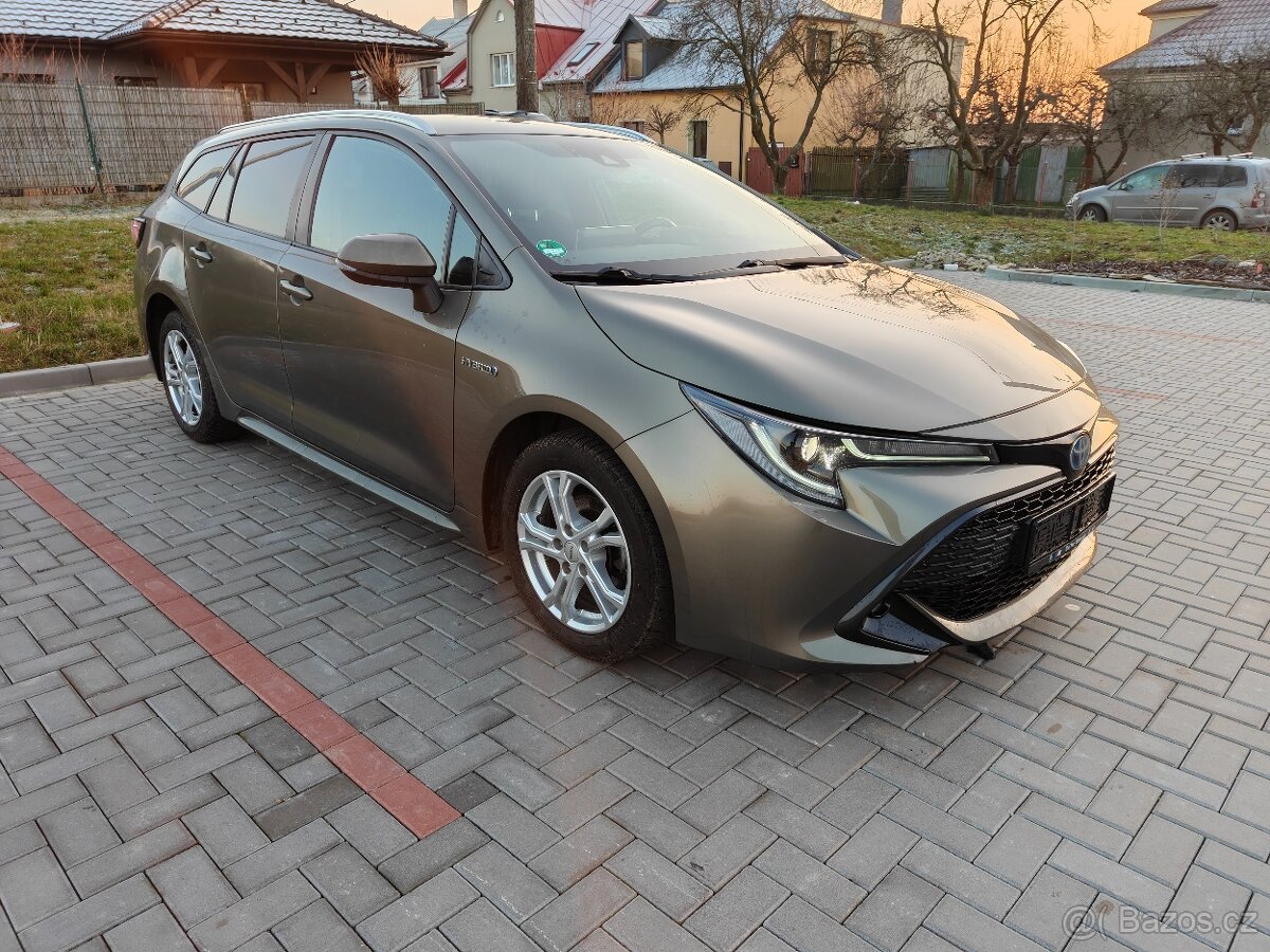 Toyota Corolla 1.8 hybrid TS - 3