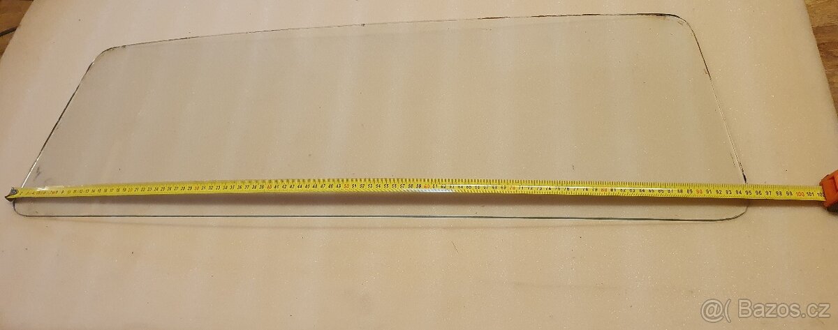 Zadní sklo Škoda Octavia Combi 60. léta - 3