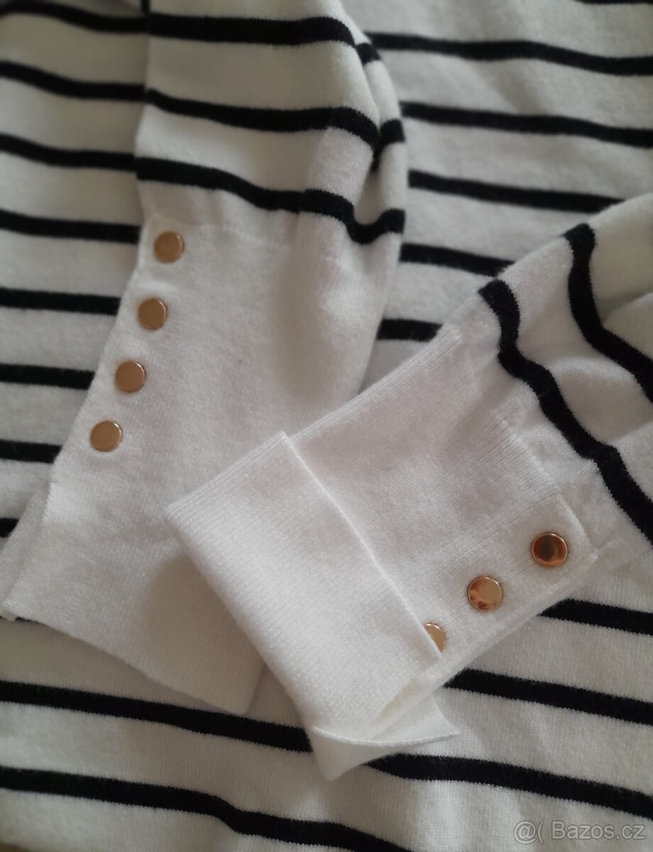 Dámský lehký svetřík, vel. M/L - 3