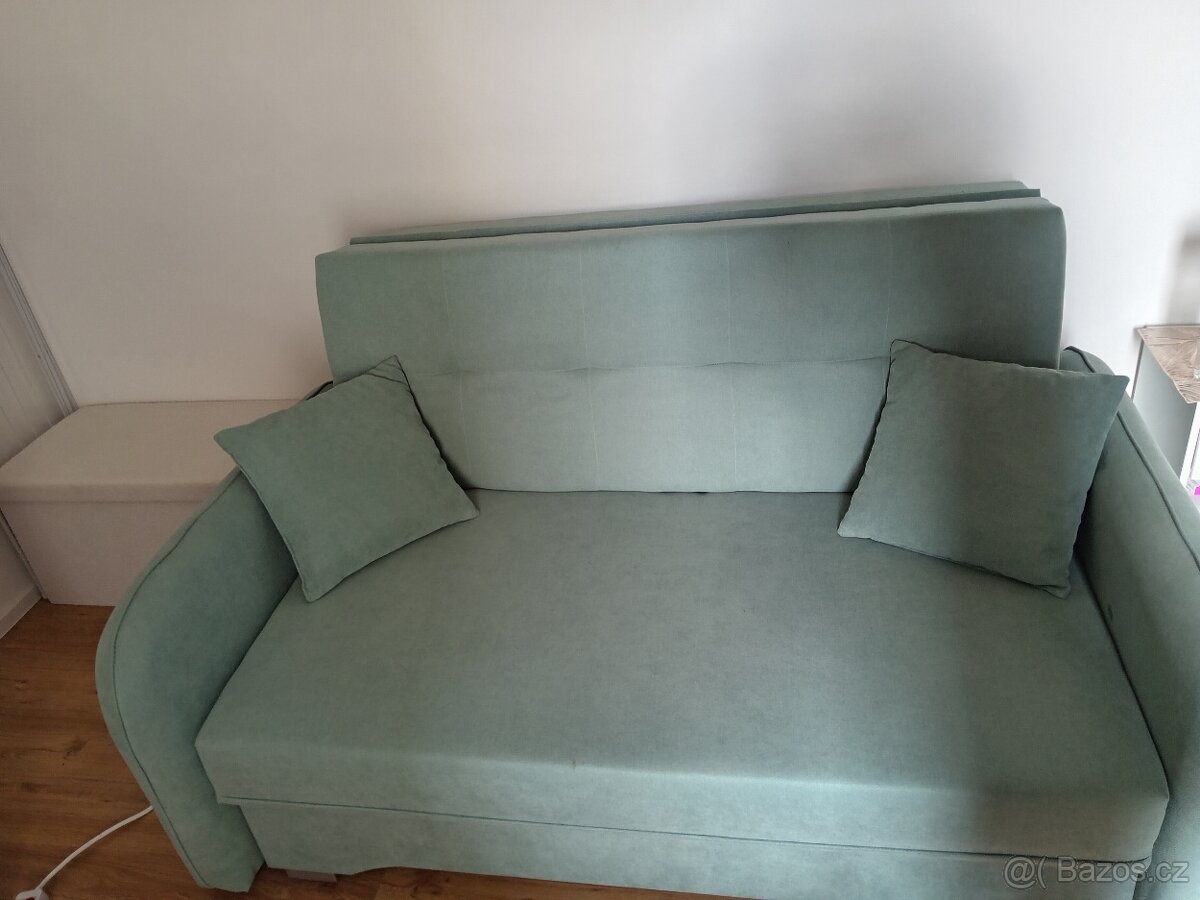 Rozkládací pohovka - 3