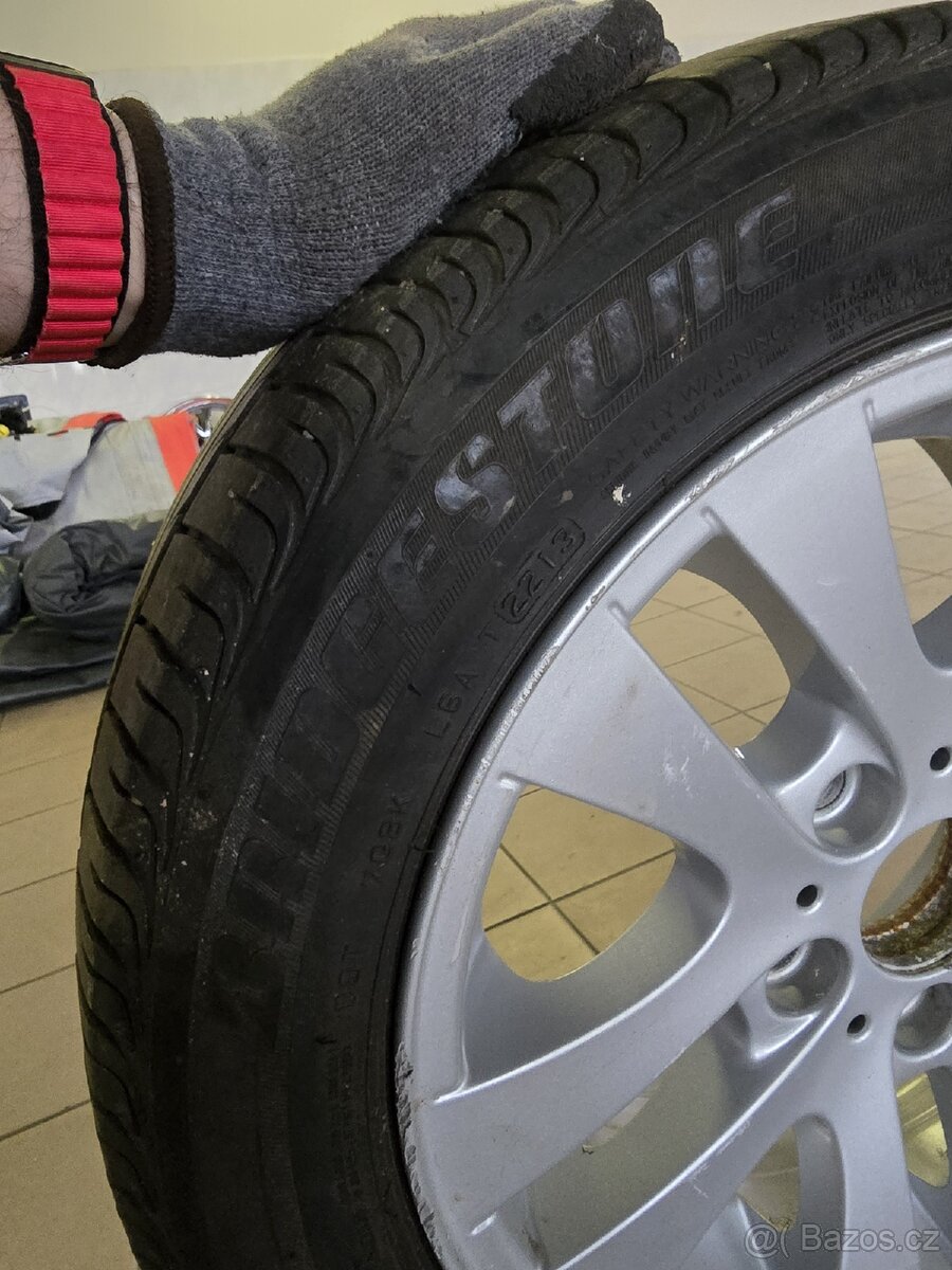 Alu + pneu 205/55/16 - 3