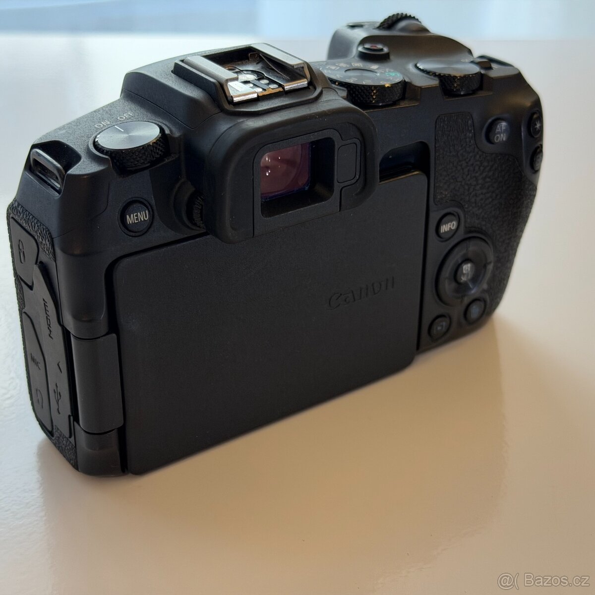 Canon RP + příslušenství - 3