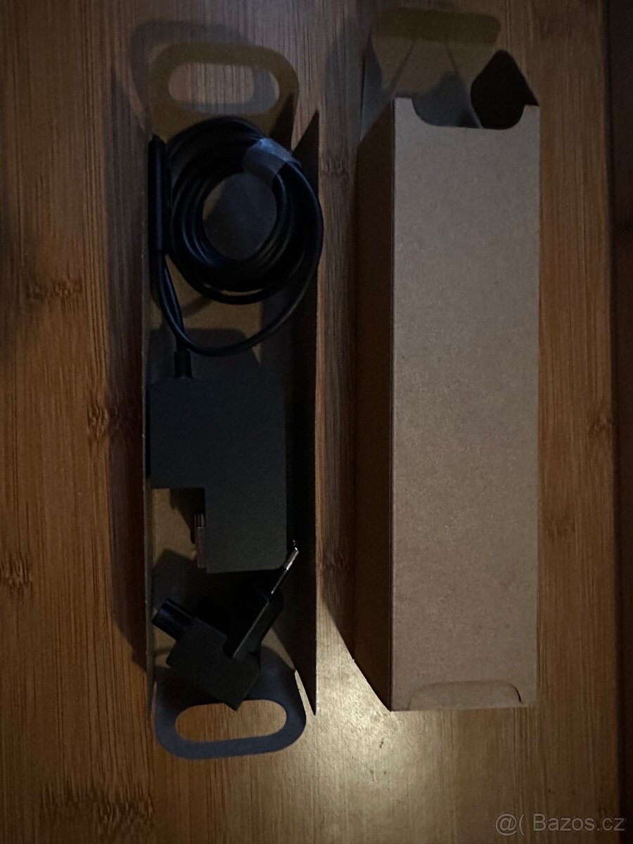 Microsoft Surface nabíječka - 3