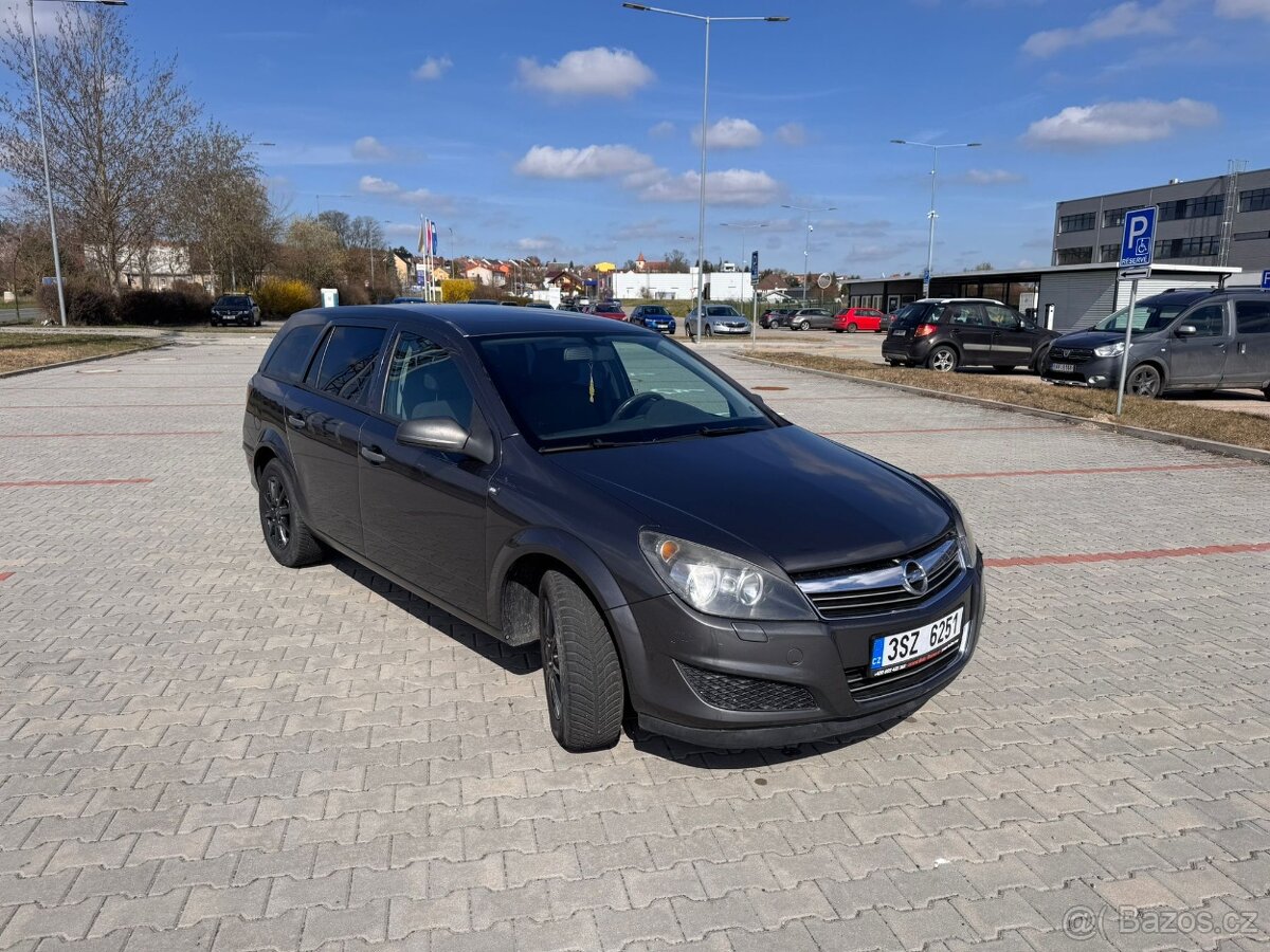 Opel Astra, Kombi 1.6 85kw - 3