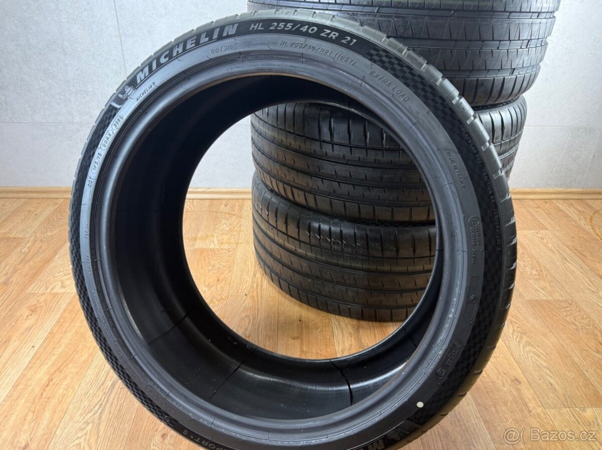 Letní pneu Michelin 255/40 R21 a 285/35 R21 - 3