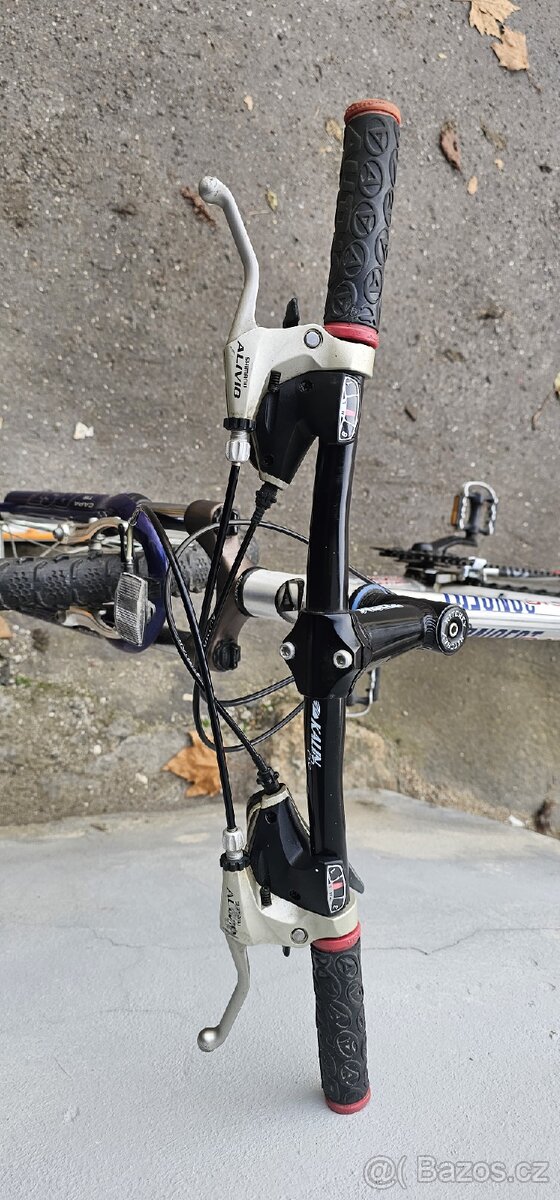 Prodám Author Basic - 3