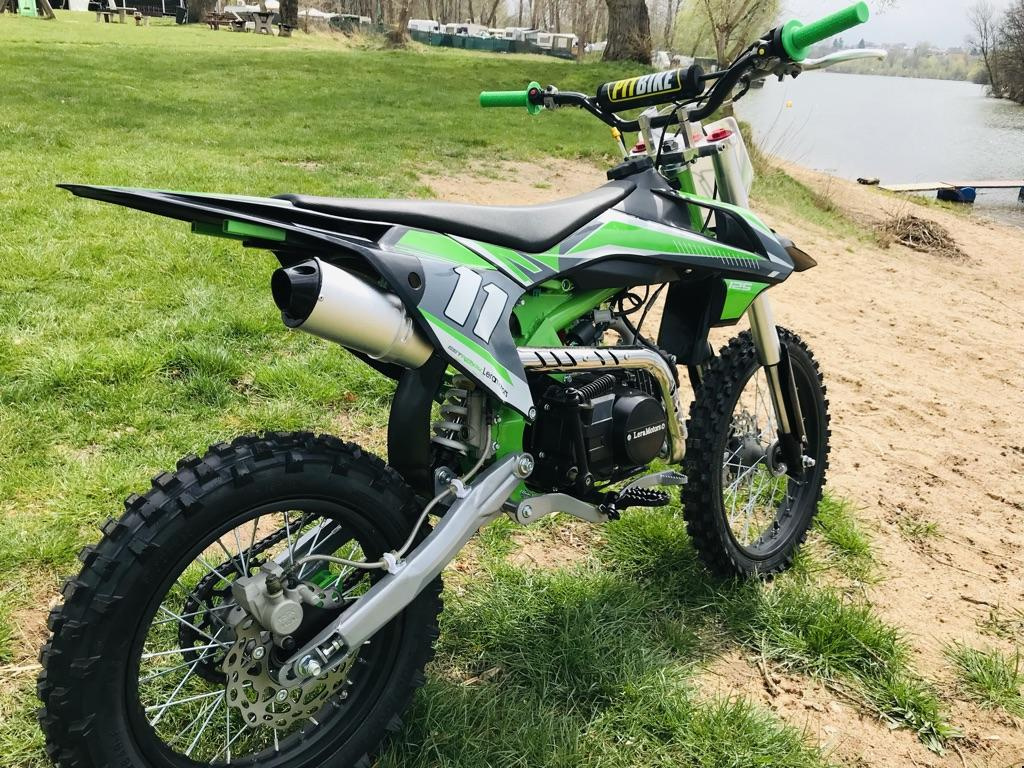 Pitbike Leramotors Shark 125ccm, el. starter, zelená