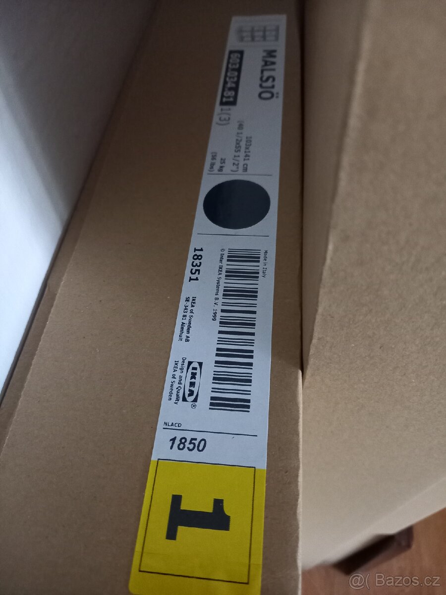 Vitrína Malsjo IKEA - 3